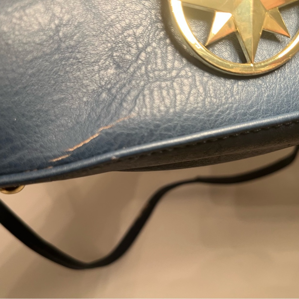 Marvel Loungefly Crossbody Bag - Picture 10 of 11